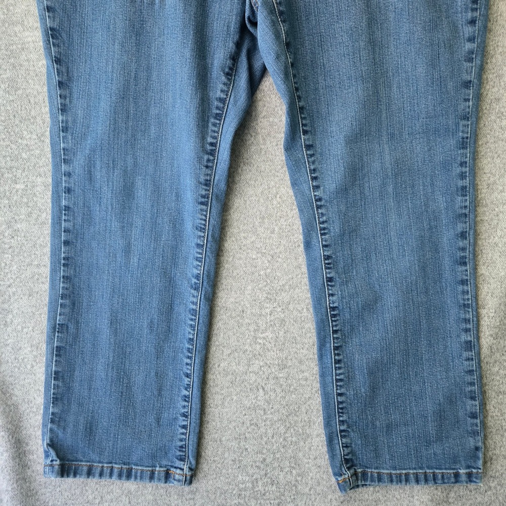 LL Bean Classic Fit Straight Leg Jeans Womens 14 Petite Blue Stretch 500328 - Picture 3 of 11